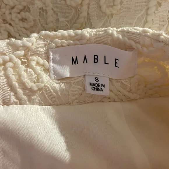 White lace set - Picture 4 of 5